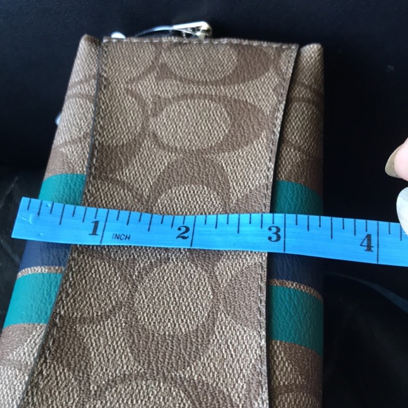 Coach discontinued bag - Picture 9 of 9